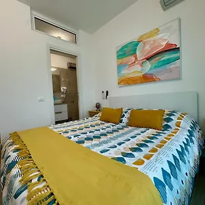 https://house-monti-tiburtini-roma.it-romehotels.com