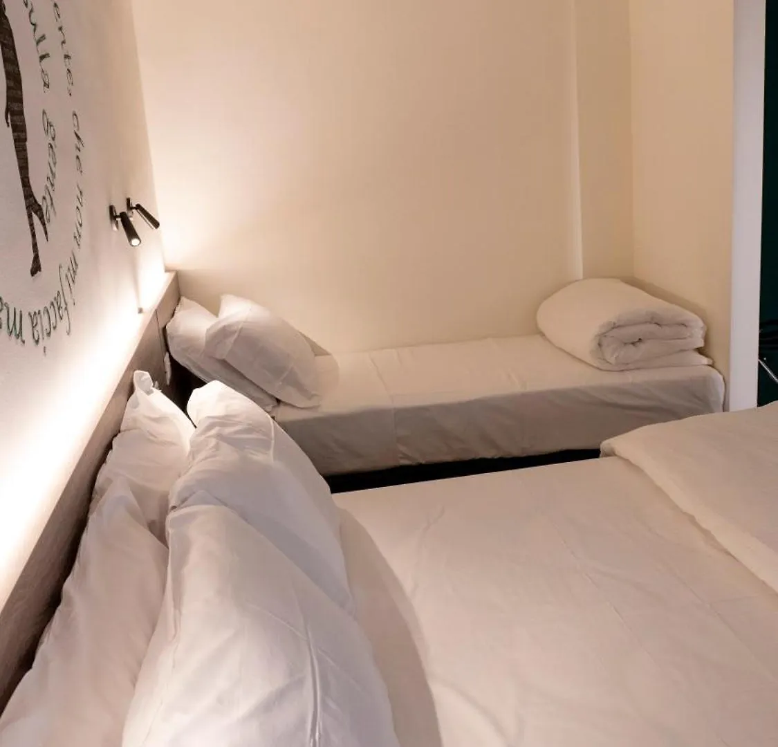 Notti D'Autore Suites Aeroporto di Catania Fontana Rossa Italia