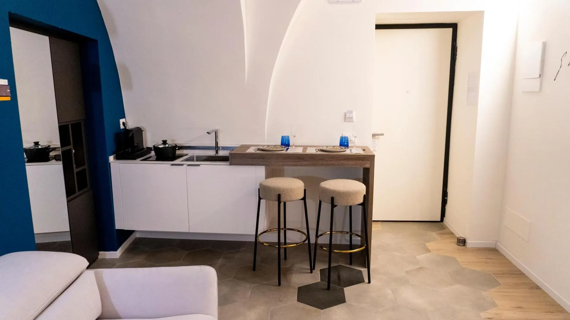 Notti D'Autore Suites Aeroporto di Catania Fontana Rossa