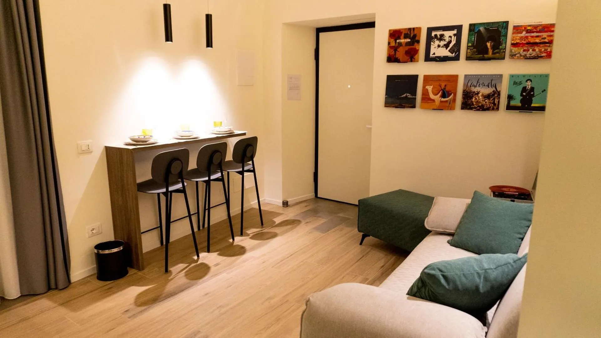 Notti D'Autore Suites Aeroporto di Catania Fontana Rossa