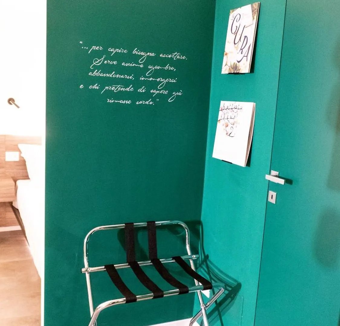 Affittacamere Notti D'Autore Suites Aeroporto di Catania Fontana Rossa