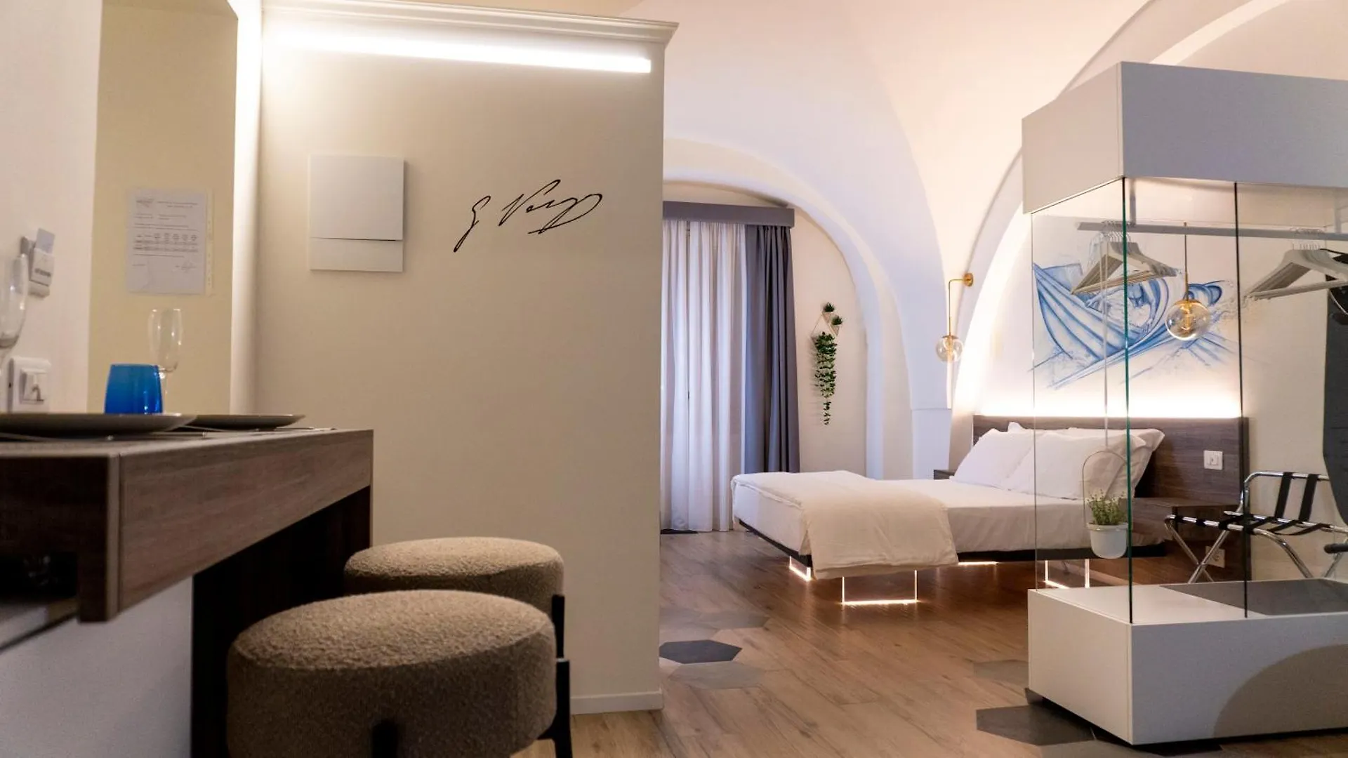 Notti D'Autore Suites Aeroporto di Catania Fontana Rossa Affittacamere